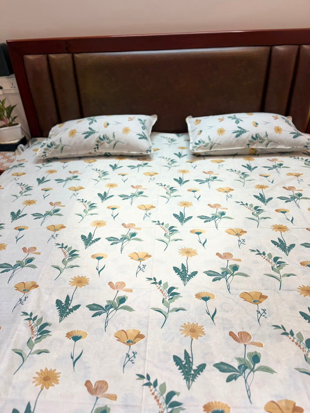 Meadow Bloom Cotton Bedsheet Set