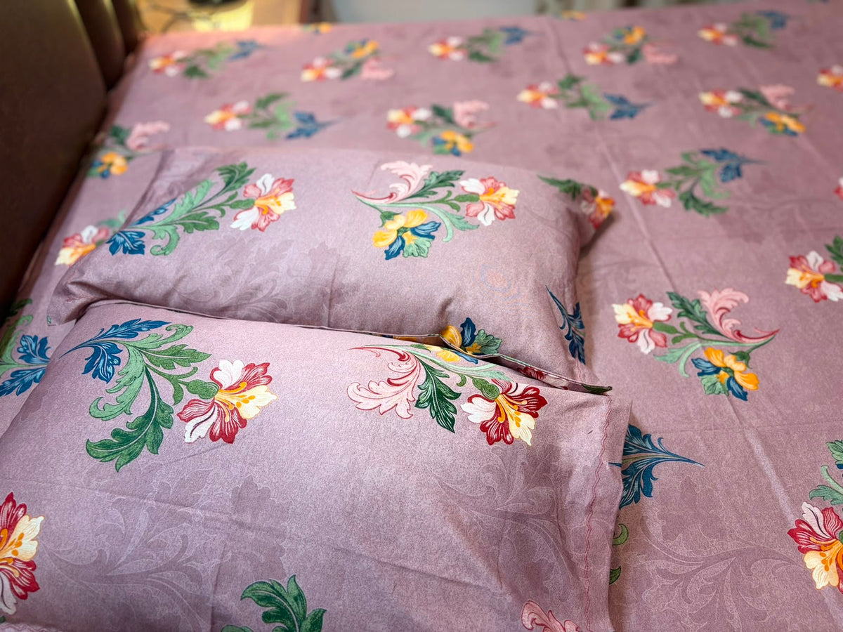 Mauve Floral Bedsheet Set with 2 Pillow Covers